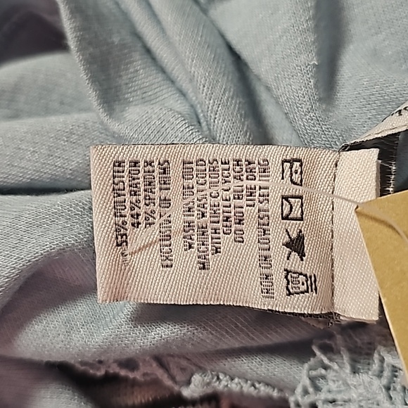 NWT American Rag cie Light Blue Sweatshirt with Lace Detail, Size L - Picture 4 of 4